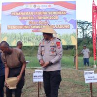 Kapolda PBD Pimpin Penanaman Jagung Pipil Kuartal I di Sorong Secara Serentak: Dukung Ketahanan Pangan Nasional