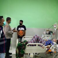 PJU Polda PBD Jenguk Korban Penikaman di RSUD Sele Be Solu Sorong