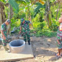 Danrem 182/Jazira Onim Tinjau Progres TMMD Ke-127 di Kampung Sisir, Pekerjaan