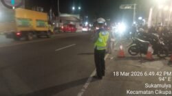 Kanit Lantas IPTU Udi Muhdi Turun Langsung Atur Lalin di Citra Raya, Arus Mudik Mulai Ramai