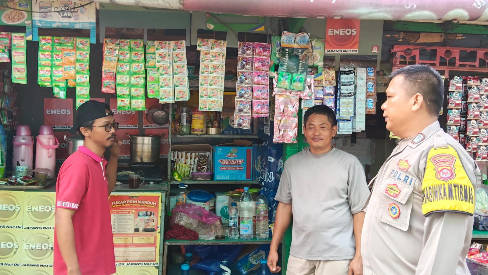 Bhabinkamtibmas Desa Bojong Laksanakan Program Warbin, Pererat Komunikasi dengan Warga