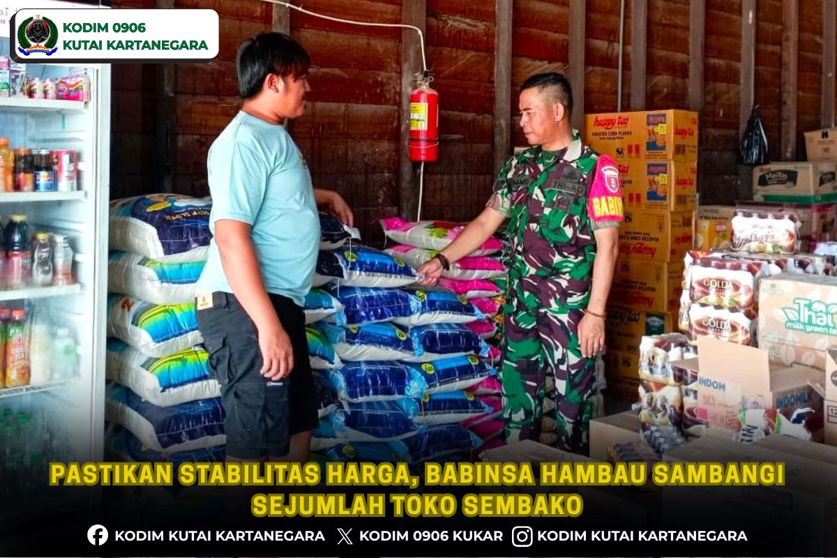 Pastikan Stabilitas Harga, Babinsa Hambau Sambangi Sejumlah Toko Sembako Pastikan Stabilitas Harga, Babinsa Hambau Sambangi Sejumlah Toko Sembako