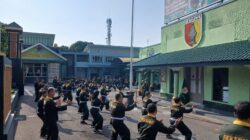 Tingkatkan Profesionalisme Prajurit, Kodim 0808/Blitar Rutin Gelar Latihan Pencak Silat Militer