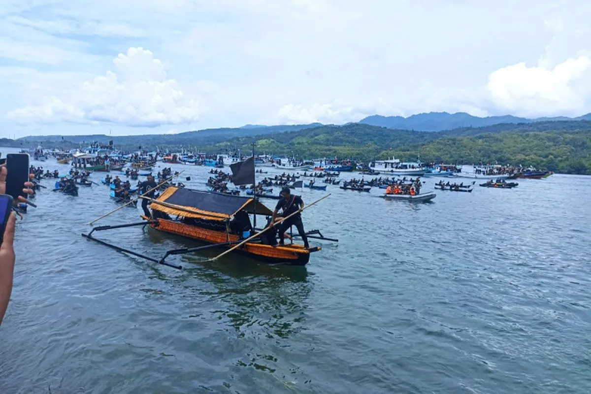 Semana Santa Larantuka : Begini Pesan Uskup Mgr Yohanes Hans Montiero
