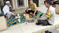 Aipda Ilyas Silaturahmi dengan Tokoh Agama dan Masyarakat Sukamulya