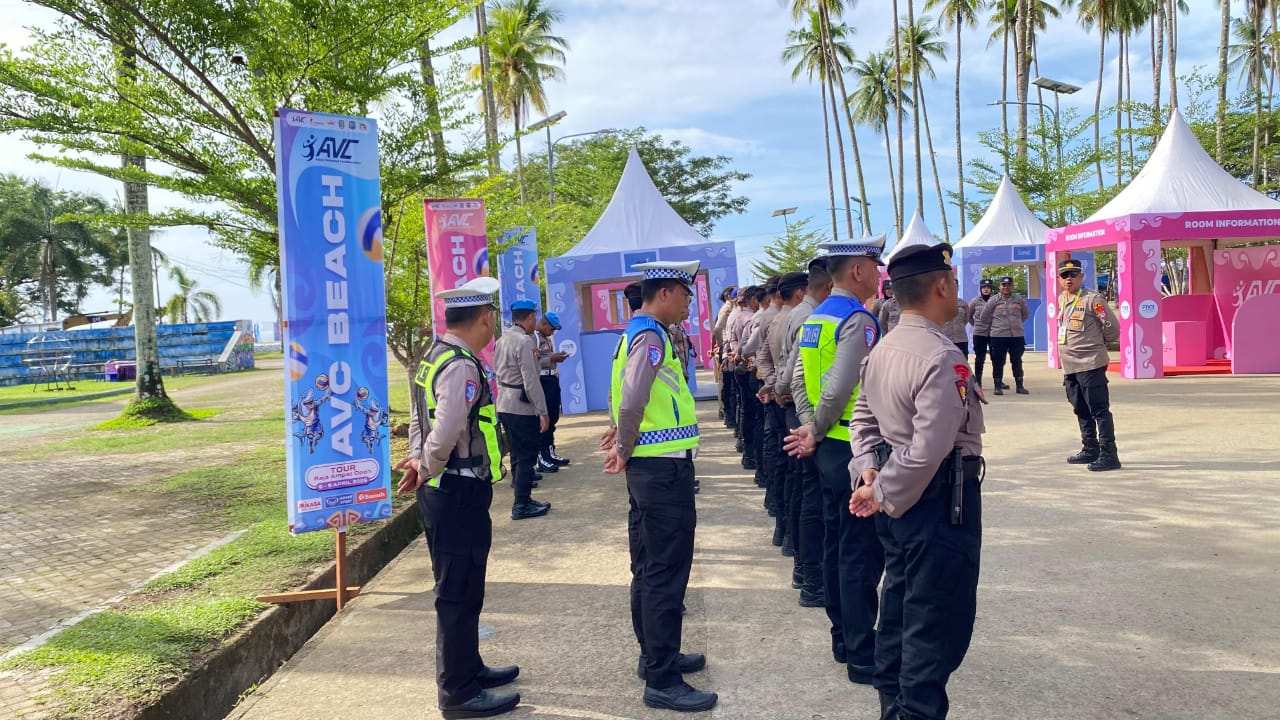 Wakapolres Raja Ampat Pimpin Apel Kesiapan Pengamanan Asian Volleyball Confederation Beach Tour 2026