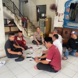 Bhabinkamtibmas Kelurahan Bunder Dorong Warga Produktif Melalui Program Polisi Peduli Pengangguran