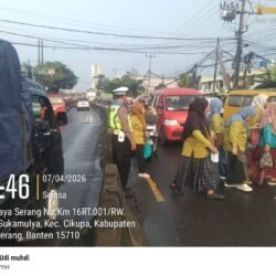 IPTU Udi Muhdi Terjun Langsung Atur Lalu Lintas, Wujudkan Kamseltibcar Lantas di Cikupa