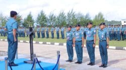 Panglima Armada III Beri Penghargaan kepada Prajurit Berprestasi