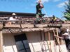 Gotong Royong Rehab RTLH, Babinsa Pakunden Bersama Warga Wujud Kepedulian Untuk Masyarakat