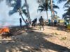 TNI Bersama Warga Bersihkan Pesisir Pantai Payahe, Wujud Nyata Kemanunggalan dengan Rakyat