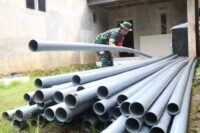 Satgas TMMD ke-128 Tuntaskan Pemasangan Pipanisasi SPAM di Dusun Kloangan, Racek