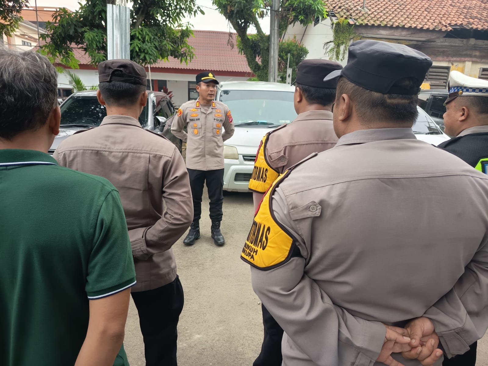 Kapolsek Cikupa Pimpin Apel Pengamanan Kegiatan Khutbatul Wada dan Milad ke-20 Smart Syahida