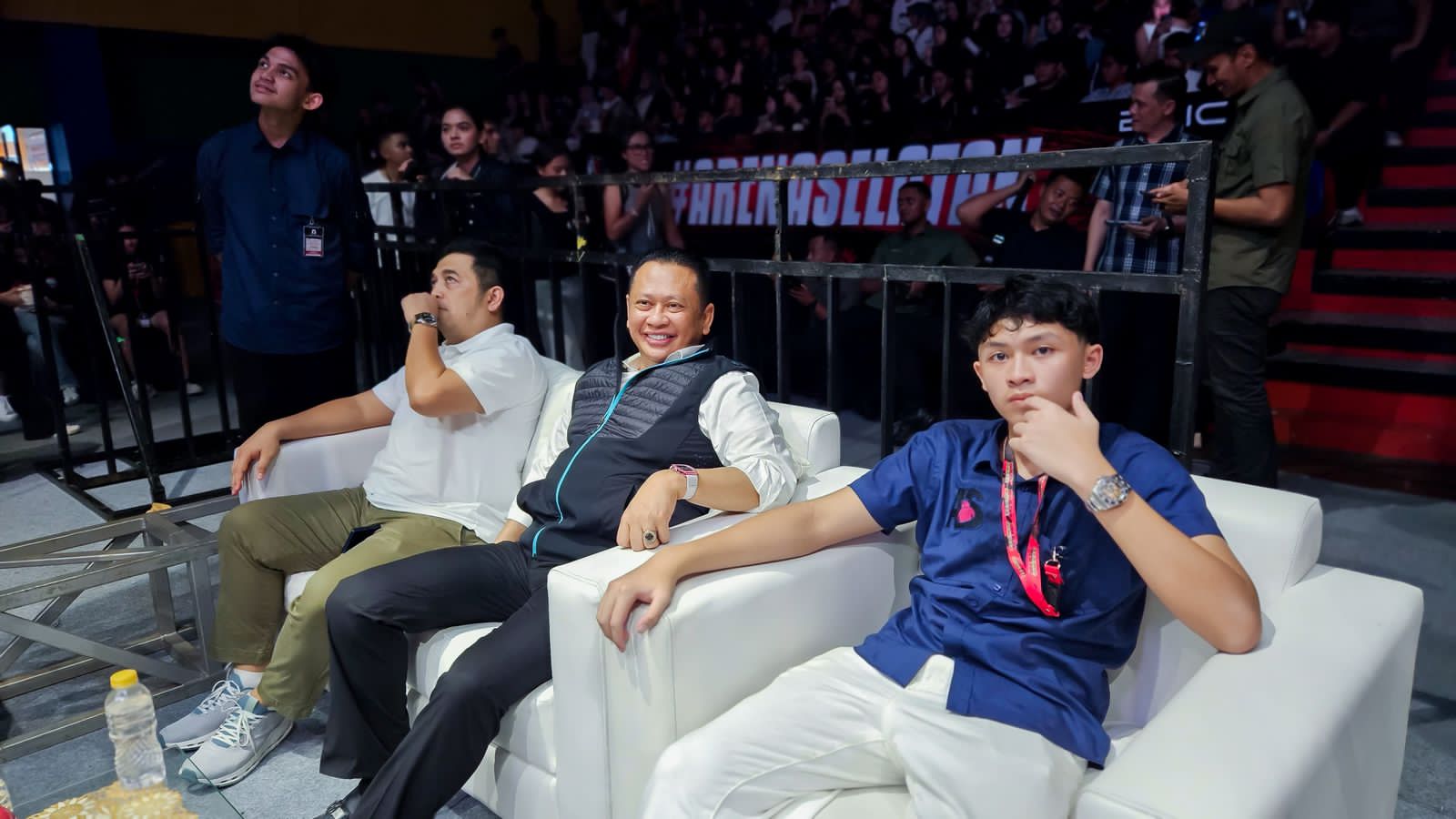 Dibuka Wamenpora Taufik Hidayat, Bamsoet Apresiasi Arena Selatan 2026, Tinju Pelajar Jadi Solusi Tekan Kekerasan Pelajar