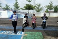 Pagi Ini di Tuban, Polantas Menyapa Warga dan Bahas Semua Hal Tentang SIM