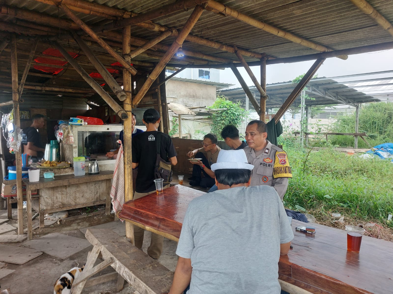 Warung Bhabinkamtibmas Polsek Cikupa Jadi Sarana Serap Aspirasi Warga Sukadamai