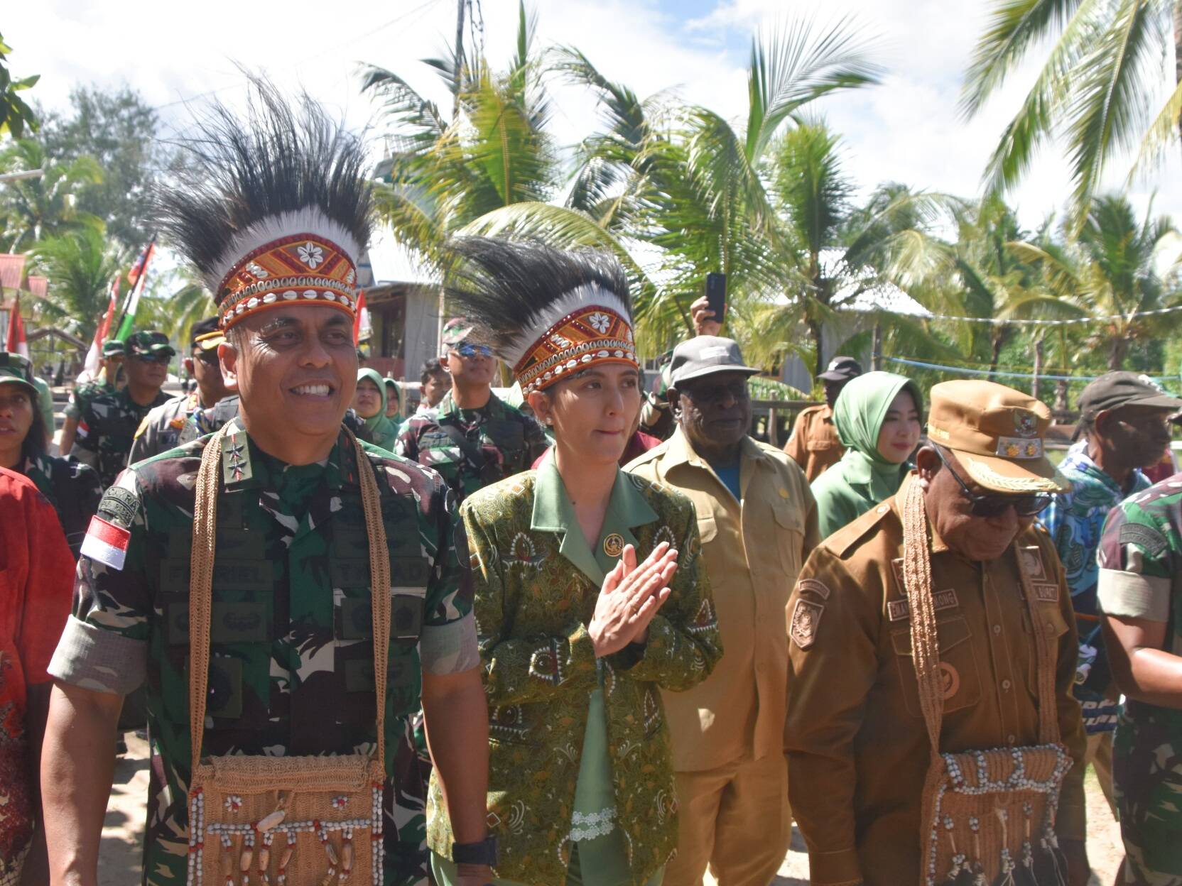 Pangdam XVII/Cenderawasih Resmi Tutup TMMD Ke-128 Kodim 1710/Mimika di Kampung Keakwa