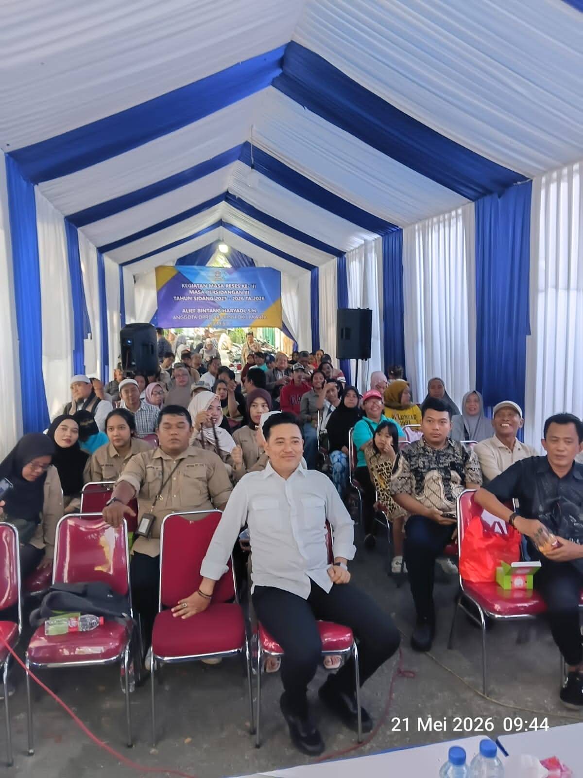 IMG-20260521-WA0047 Warga Pademangan Barat Curhat Soal Drainase dan Jalan Rusak Saat Reses DPRD DKI