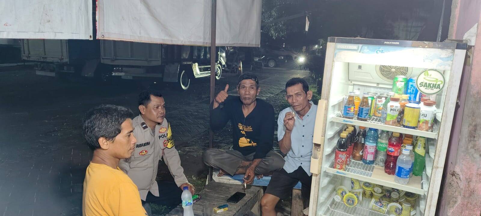 IMG-20260523-WA0004 Bhabinkamtibmas Desa Pasir Jaya Sambangi Pos Satkamling, Perkuat Sinergitas dengan Warga