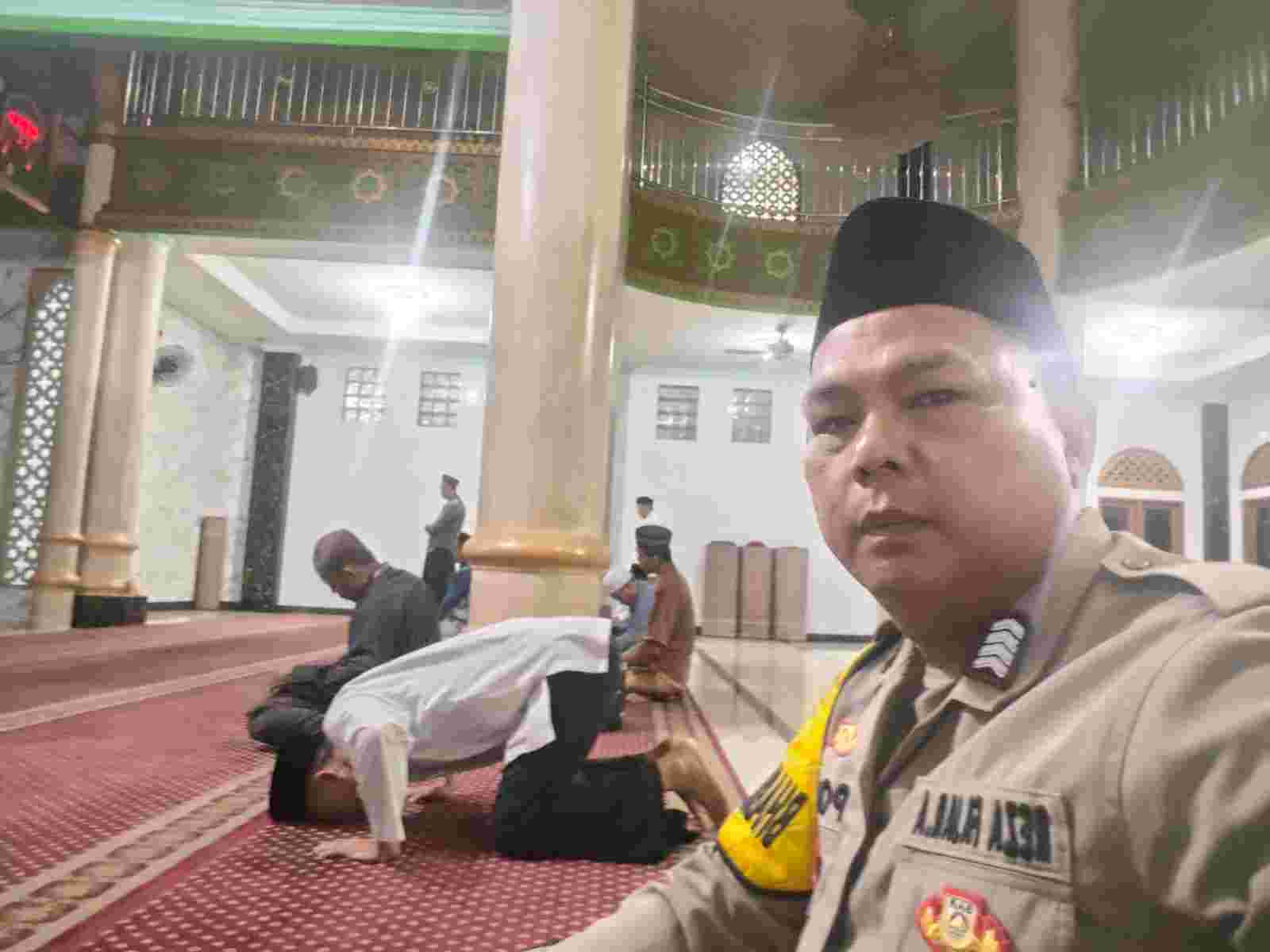 IMG-20260525-WA0088 Bhabinkamtibmas Polsek Cikupa Gelar Subuh Keliling Bersama Warga Desa Bojong