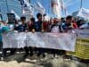 Solidaritas Buruh Jakarta Utara: Massa Orasi dan Sholawat Tuntut Hak Lembur dan Lindungi Pekerja