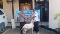 Polsek Cikupa Distribusikan Hewan Qurban kepada Masjid dan Mitra Kamtibmas Jelang Idul Adha