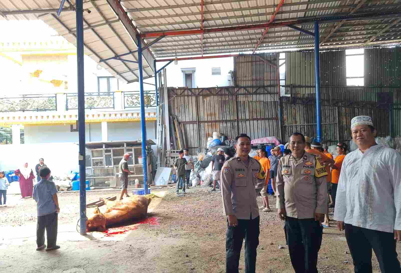 Bhabinkamtibmas Polsek Cikupa Sambang Warga Pasir Gadung, Pererat Silaturahmi dan Jaga Kamtibmas
