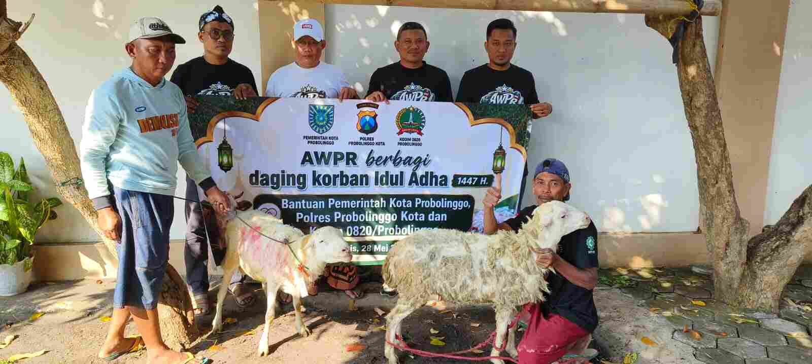 Kolaborasi Humanis AWPR, Polres dan Kodim 0820 Sentuh Langsung Masyarakat Probolinggo