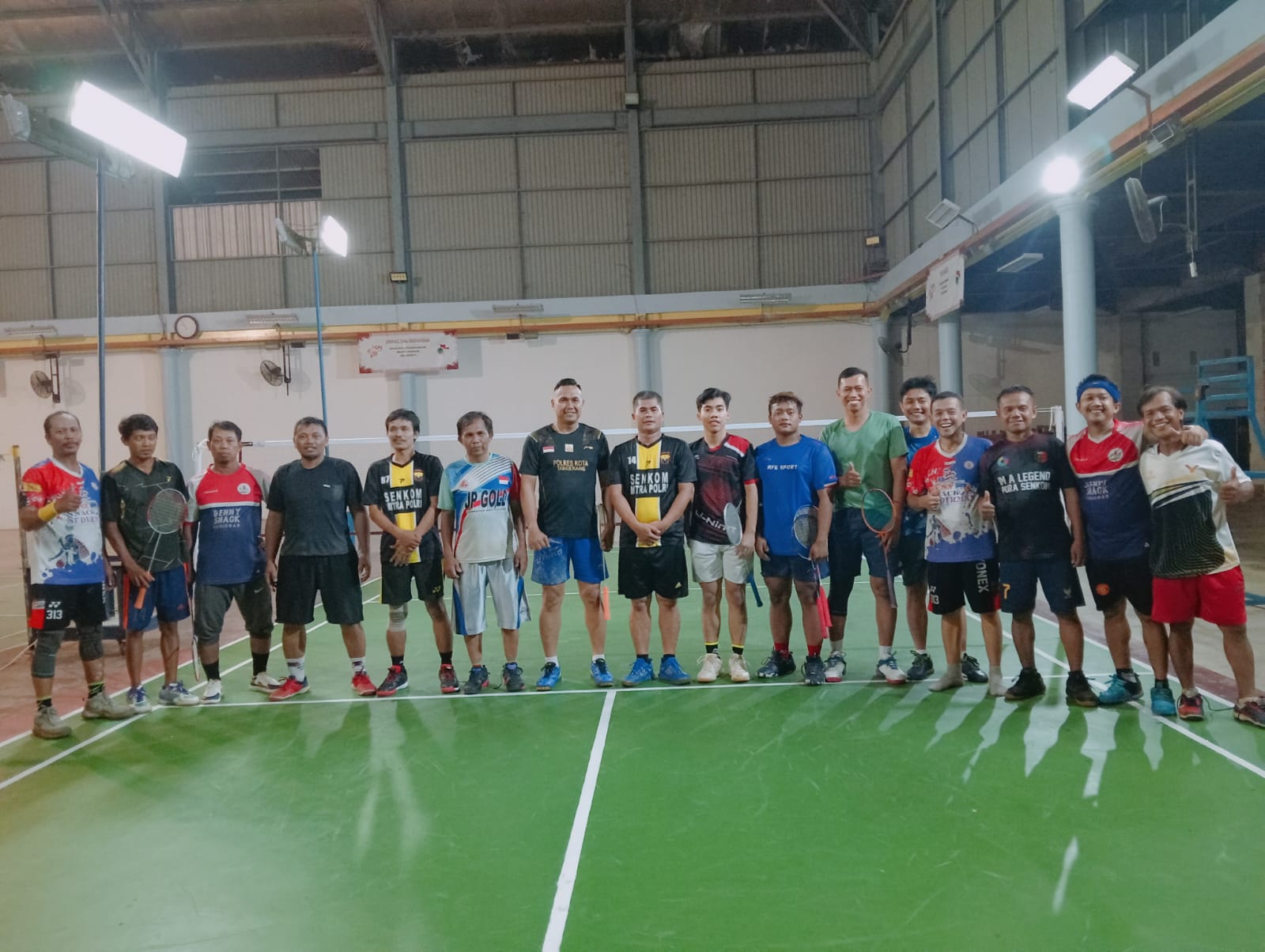 Olahraga Bersama, Senkom Kabupaten Tangerang dan Polresta Perkuat Sinergitas