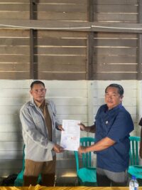 Ketua KDKMP (Koperasi Desa/Kelurahan Merah Putih) Muara Siram Rela Rogoh Kocek Pribadi Demi Kemajuan Kampung. Ketua KDKMP (Koperasi Desa/Kelurahan Merah Putih) Muara Siram Rela Rogoh Kocek Pribadi Demi Kemajuan Kampung.