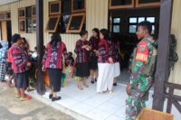 Kodim 1714/PJ dan Ibu Persit Hadiri Penyerahan Serta Penamatan Siswa TK B Nagalo Marannu Angkatan XII Tahun Pelajaran 2025/2026