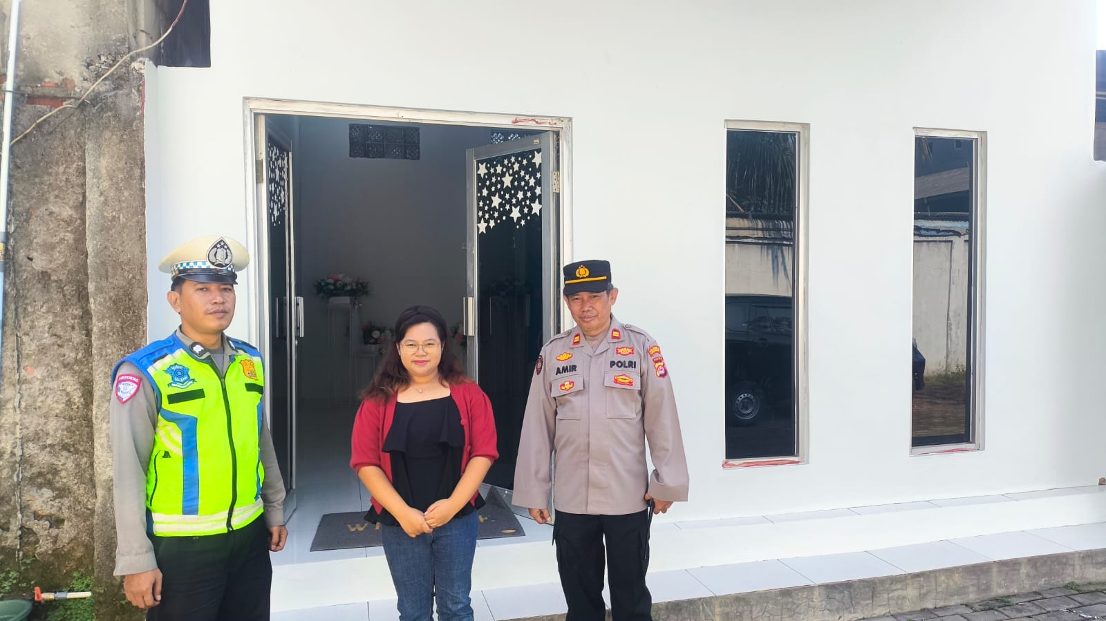 Polsek Cikupa Laksanakan Pengamanan Ibadah Minggu Kasih, Wujudkan Rasa Aman dan Toleransi Beragama