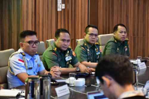 IMG-20260618-WA0017 Asintel Panglima TNI Perkuat Kerja Sama Intelijen Indonesia-Singapura Melalui Pertemuan Ke-24 ISJIC