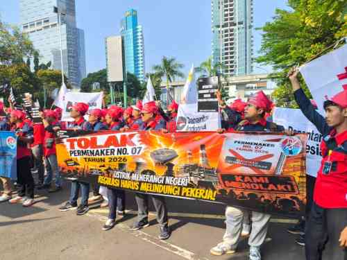 IMG-20260618-WA0045 Dicap “Pekerjaan Penunjang”, Buruh PLN IP Service Tuntut Revisi Permenaker 7/2026