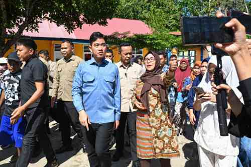 IMG-20260621-WA0015 Di Tengah Perjalanan Menuju Bendungan, Wapres Singgah ke SDN 07 Bulango yang Pernah Terbakar