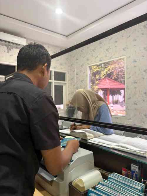 Heboh di Ruas Jalan Tuban, Polantas Tuban Ubah Rasa Cemas Jadi Solusi SIM, STNK, BPKB