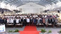 Nusron Wahid Serahkan 1.029 Sertipikat Tanah Wakaf di ICOP 2026
