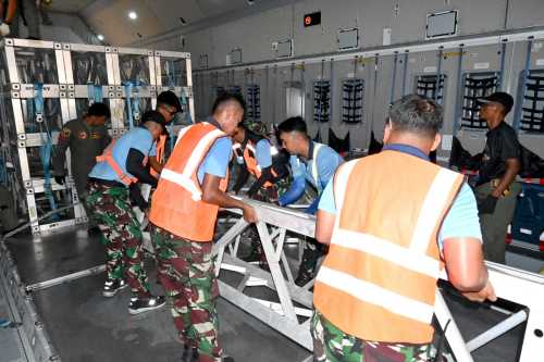 WhatsApp Image 2026-06-09 at 17.43.44 Menembus Jarak Demi Terangnya Negeri, Lanud Sjamsudin Noor Dukung Misi Airbus A-4002M TNI AU Percepat Pemulihan Kelistrikan Sumatera
