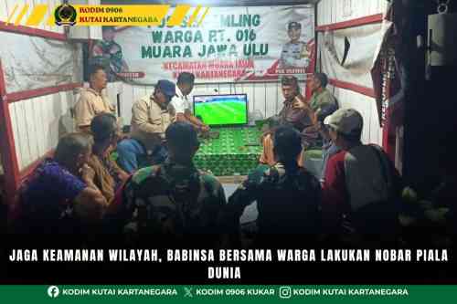 foto website - 2026-06-17T122021.233 Jaga Keamanan Wilayah, Babinsa Bersama Warga Lakukan Nobar Piala Dunia
