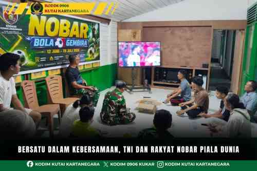 foto website - 2026-06-19T090306.966 Bersatu Dalam Kebersamaan, TNI Dan Rakyat Nobar Piala Dunia