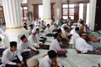 Jumling di Sukadiri, Kapolresta Tangerang Ajak Warga Jadi Penangkal Hoaks Kebakaran TPA Jatiwaringin