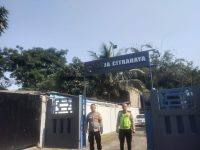 Polsek Cikupa Amankan Ibadah Minggu Kasih, IPDA Syaiful Rusdiansyah Pimpin Pengamanan Tiga Gereja