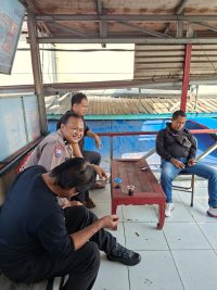 Bhabinkamtibmas Desa Cikupa Sosialisasikan Call Center 110, Perkuat Sinergi Keamanan Bersama Masyarakat