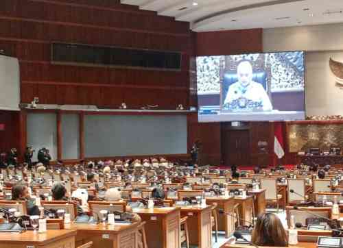 IMG-20260714-WA0042 DPR RI Gelar Paripurna APBN 2025, Pemerintah Tegaskan Rasio Utang Masih dalam Batas Aman