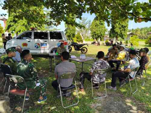 Dandim 1505/Tidore Bahas Mekanisme Pekerjaan Fisik TMMD Ke-129 Bersama Kepala Desa