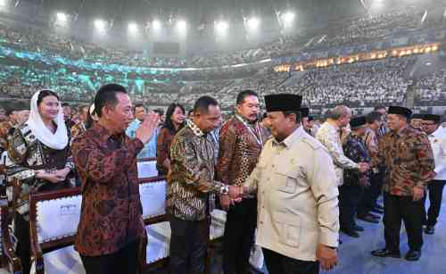 WhatsApp Image 2026-07-12 at 22.18.47(2) Panglima TNI Hadiri Puncak Hari Koperasi ke-79, Dukung Penguatan Ekonomi Kerakyatan