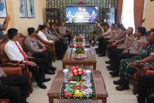 WhatsApp Image 2026-07-15 at 20.26.32 (1) Dandim 0908/Bontang Sambut Kunjungan Silaturahmi Kapolres Bontang, Perkuat Sinergitas TNI-Polri