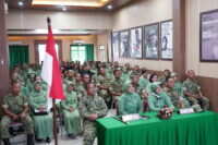 Perkuat Keharmonisan dan Pola Asuh Keluarga, Kodim 0808/Blitar Ikuti Webinar Parenting Bersama dr. Aisah Dahlan