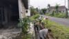 Perlancar Pasokan Air Sawah, Kopka Slamet Prasetiyo Bersama Poktan Rukun Makmur 1 Bersihkan Parit Irigasi