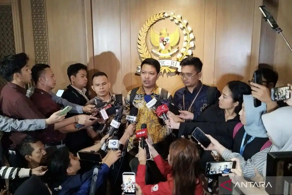 Audiensi DPR dengan Guru Honorer: Meminta Kepastian Status Kepegawaian
